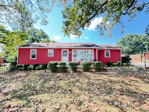 107 Highland Dr, Winchester, TN 37398