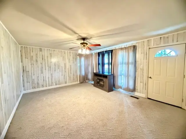 107 Highland Dr, Winchester, TN 37398 - #2