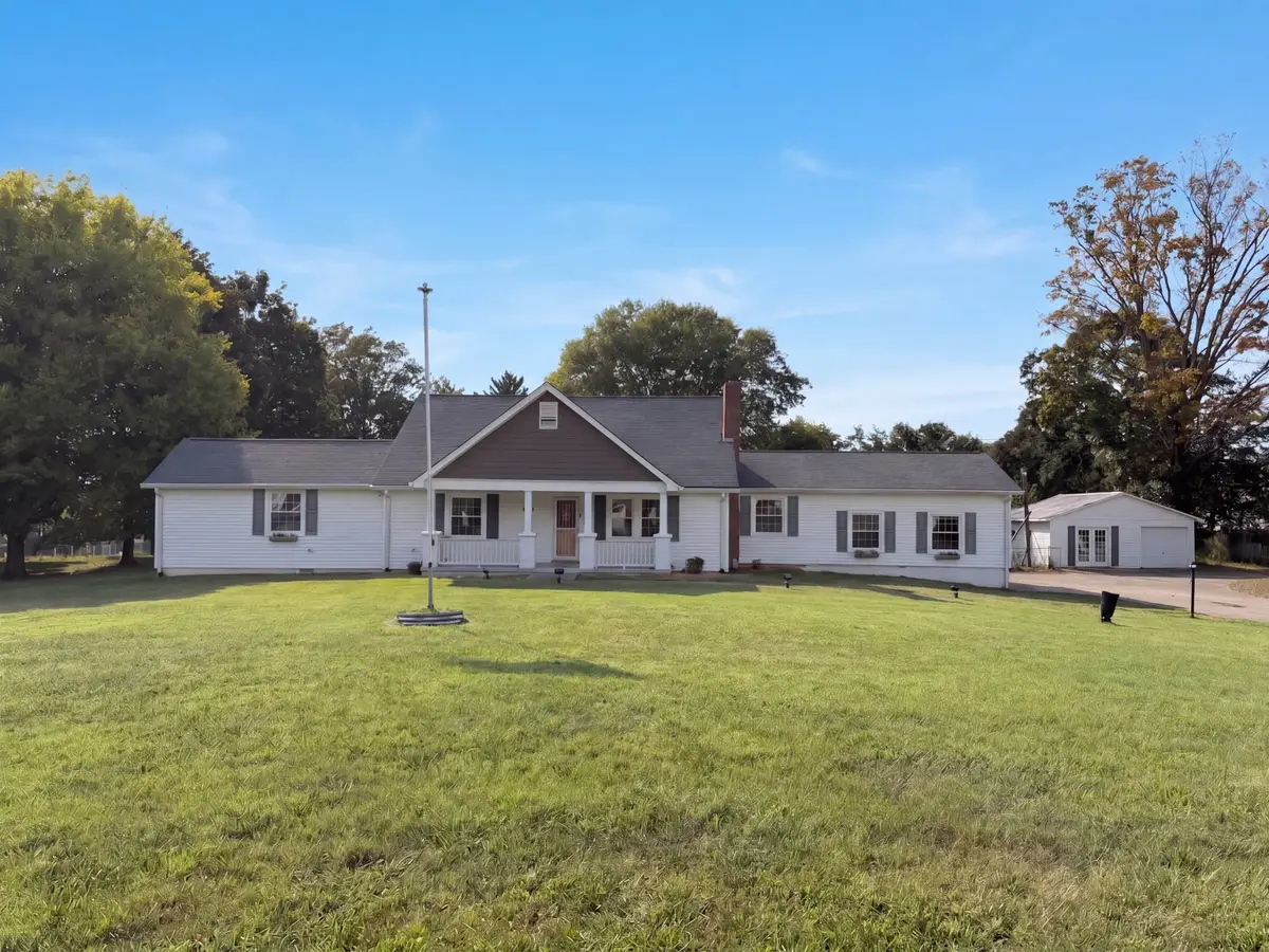 415 Hawkins Rd, Clarksville, TN 37040 - #1