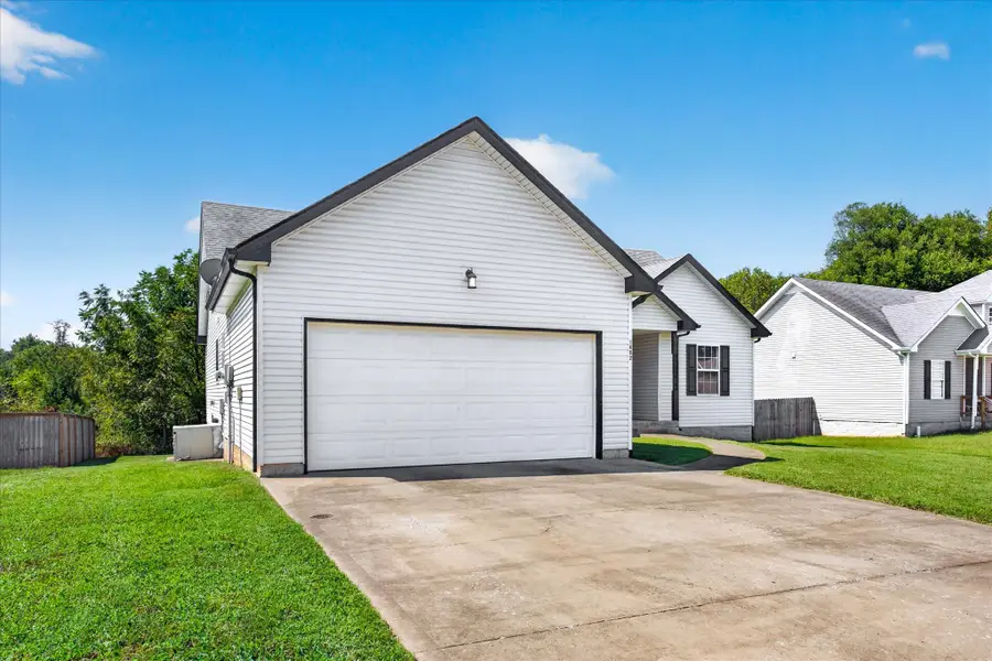 1402 Scrub Oak Drive, Clarksville, TN 37042 - #3