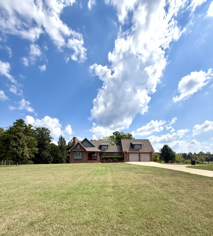 44 Westside Rd S, Lawrenceburg, TN 38464 - #2
