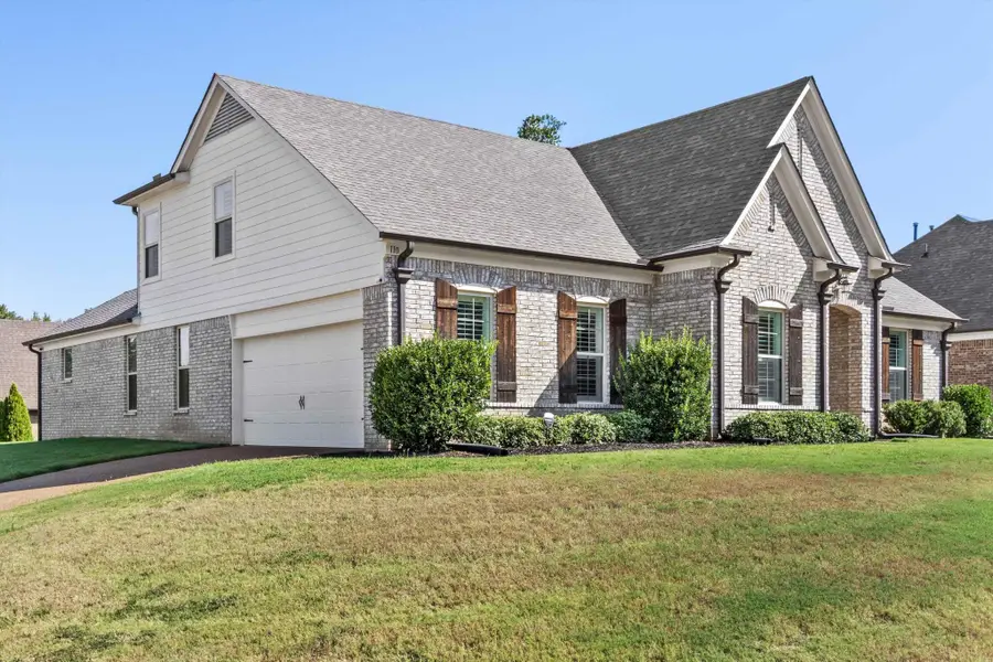 110 Laurel Glen Dr, Oakland, TN 38060 - #2