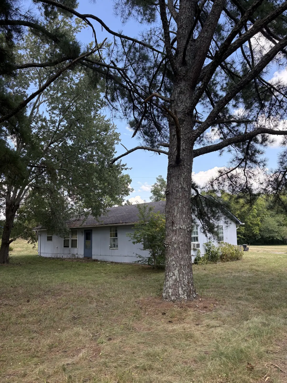 362 Neals Ln, Gallatin, TN 37066 - #1