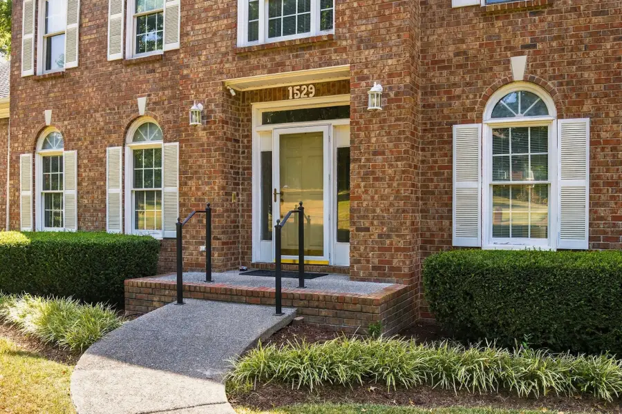 1529 Gordon Petty Dr, Brentwood, TN 37027 - #2