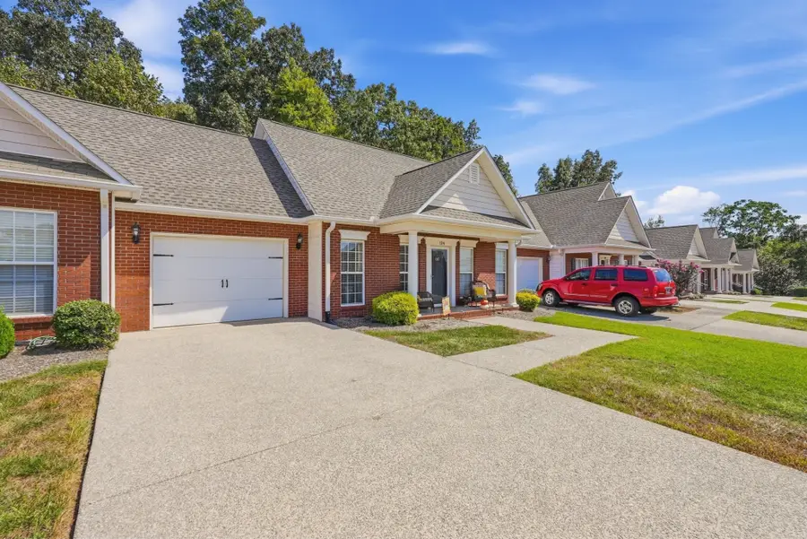 124 Saint James Pl, Cookeville, TN 38501 - #2