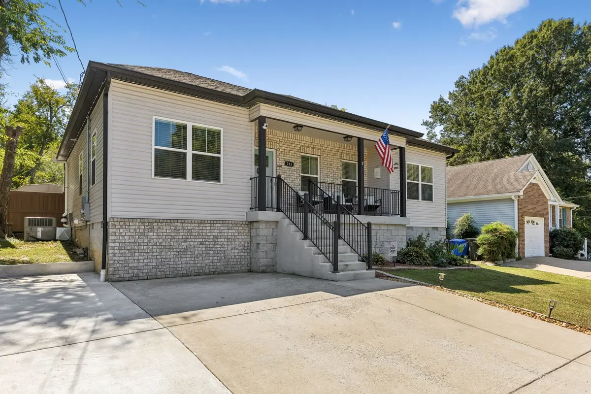 245 Valley Dr, Columbia, TN 38401 - #1