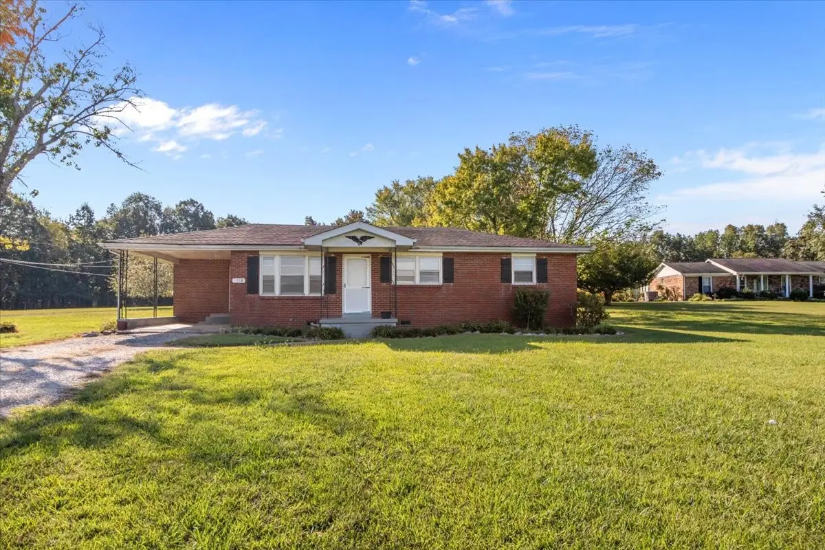 1179 Main St N, Tennessee Ridge, TN 37178 - #1