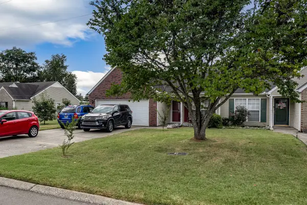 718 Dellwood Dr, Smyrna, TN 37167