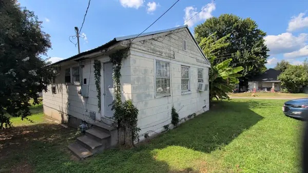 1712 Harder St, Humboldt, TN 38343