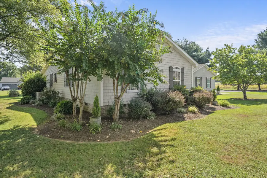 735 Shadowbrook Rd, Winchester, TN 37398 - #2