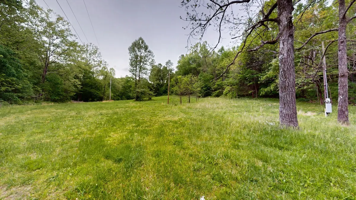 2100 Highway 13, Erin, TN 37061 - #1