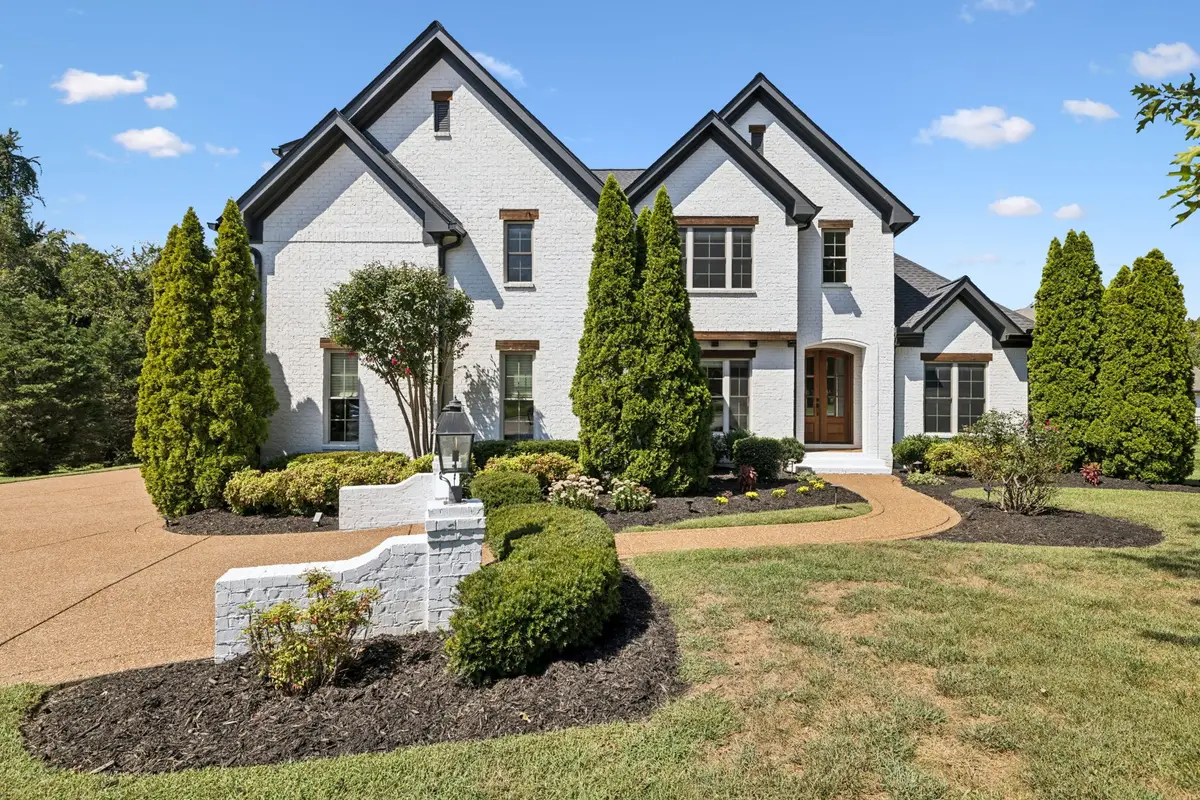 1005 Orchard Hill Ct, Arrington, TN 37014 - #1