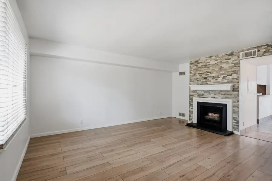 8207 Sawyer Brown Rd #M4, Nashville, TN 37221 - #2
