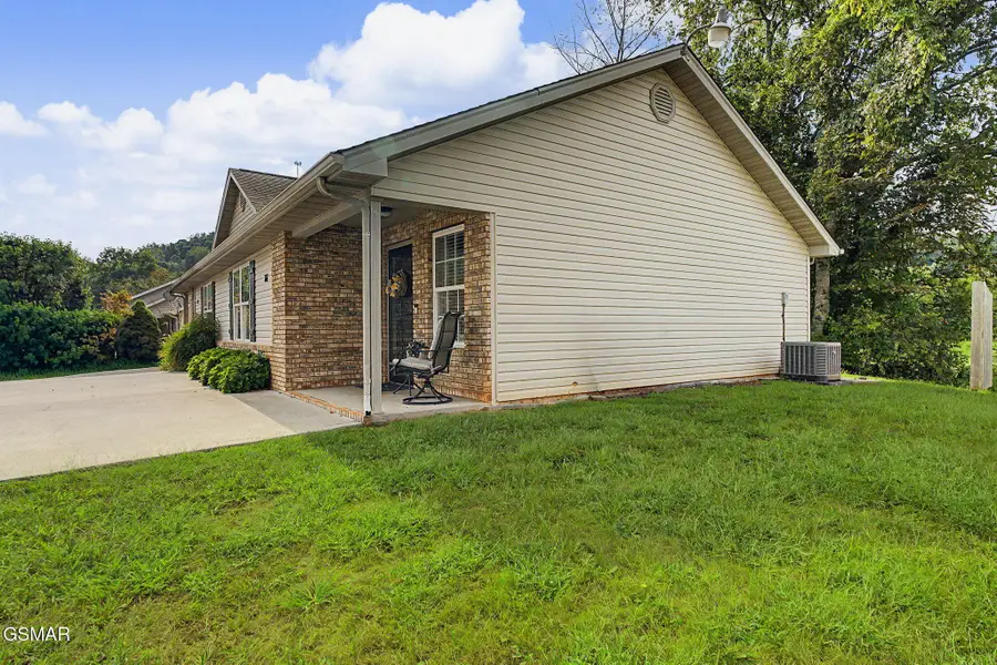 261 Dumplin Lane, Kodak, TN 37764 - #2