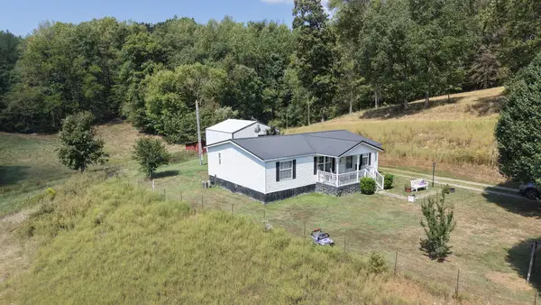 394 Leaths Branch Rd, Westmoreland, TN 37186