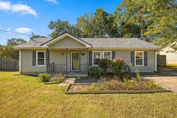 613 Cedar Bend Ln, La Vergne, TN 37086