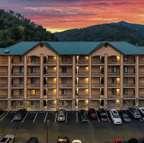120 Bon Air Dr #2072, Gatlinburg, TN 37738