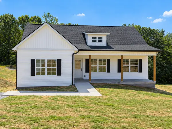 1268 Old County House Road, Charlotte, TN 37036