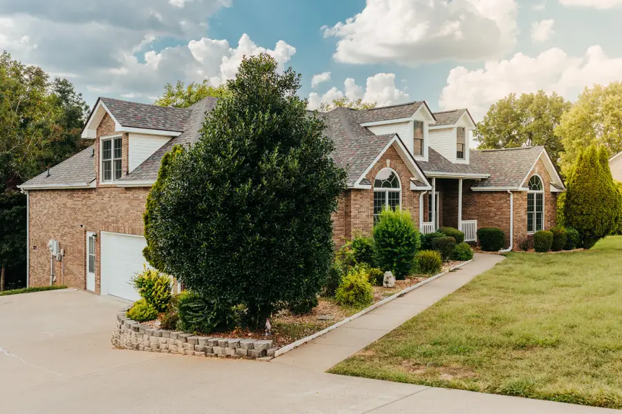 878 Countrywood Dr, Adams, TN 37010 - #3