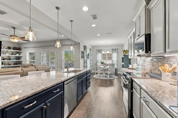 2341 Stonecenter Ln, Murfreesboro, TN 37128