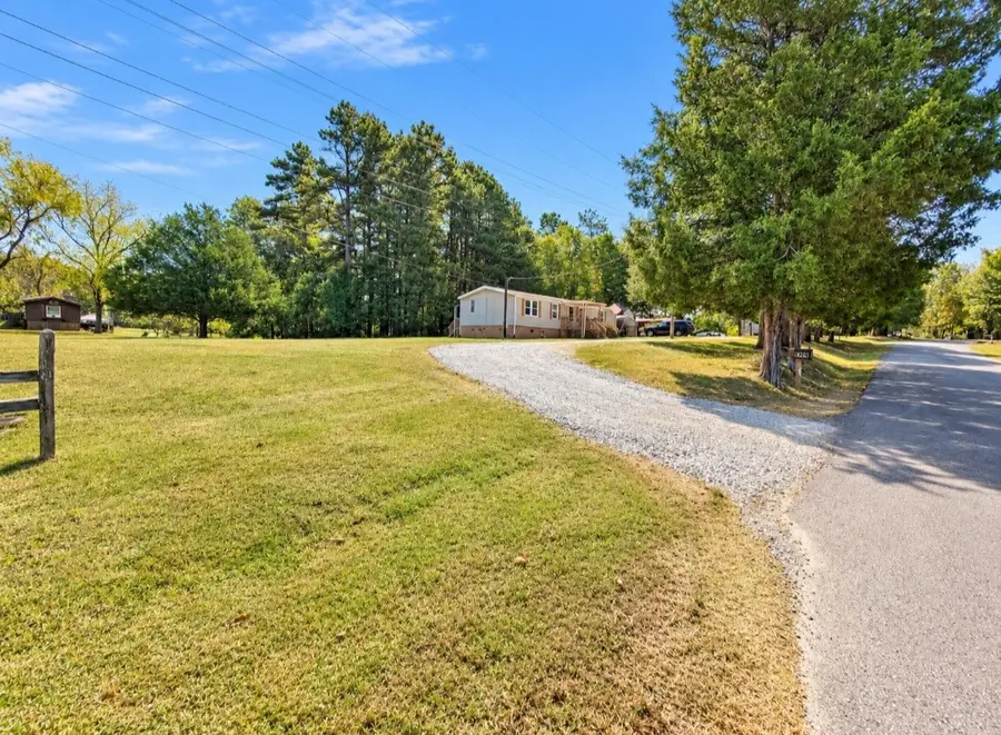 3494 Trace Creek Rd, White Bluff, TN 37187 - #3