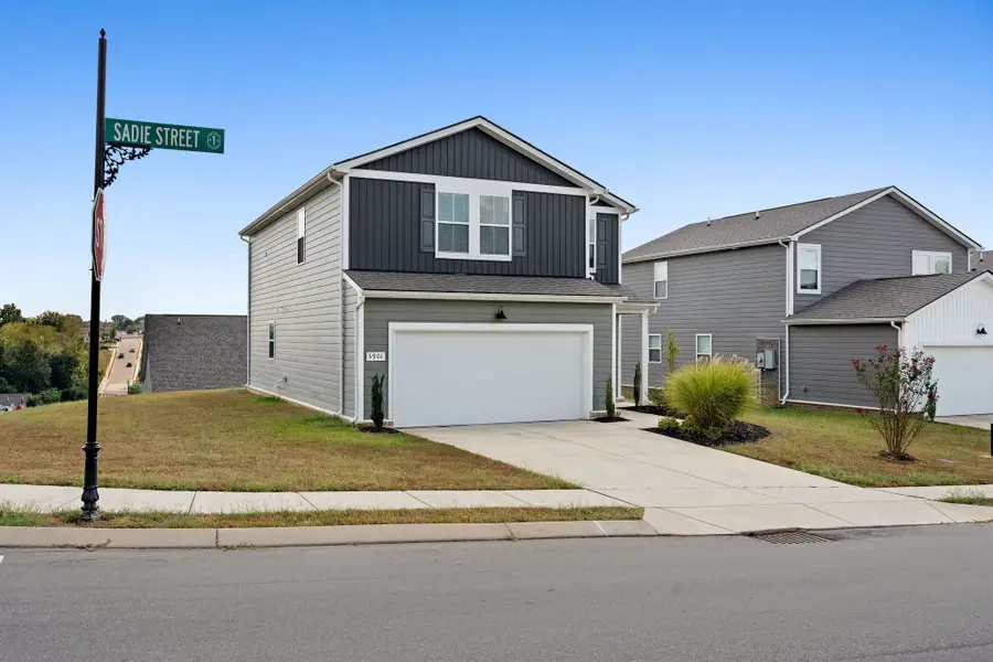 3901 Sadie St, Columbia, TN 38401 - #3