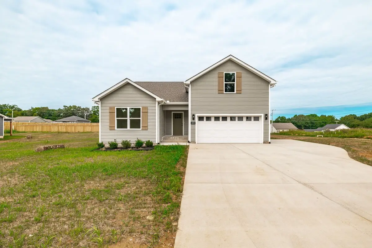 4202 Hereford Dr, Greenbrier, TN 37073 - #1