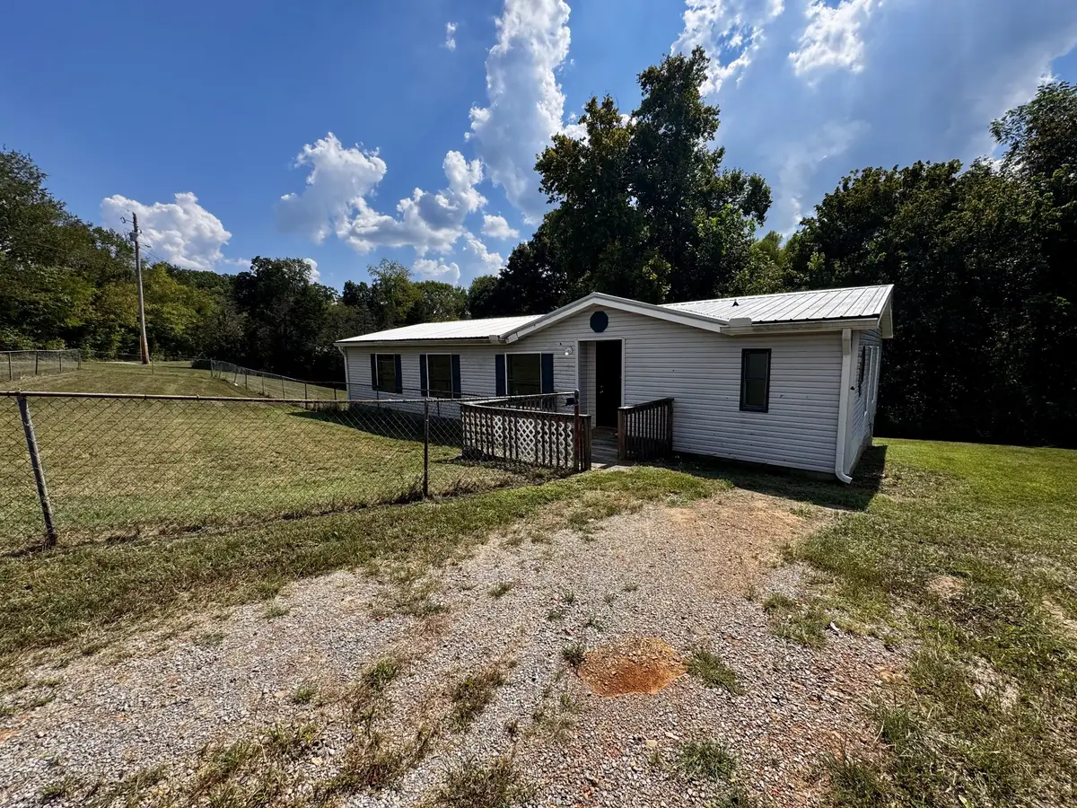 1189 Leo Baker Rd, Ashland City, TN 37015 - #1