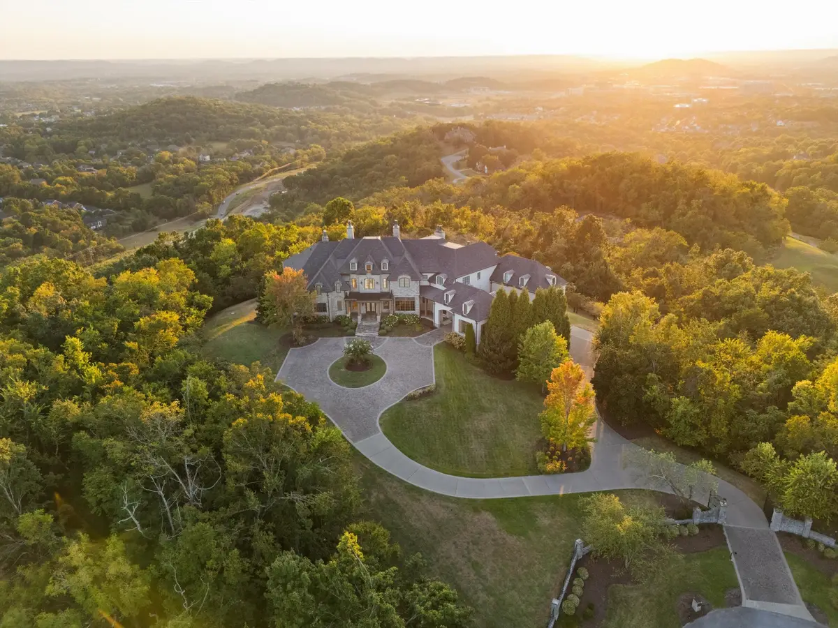 513 King Richards Ct, Franklin, TN 37067 - #1