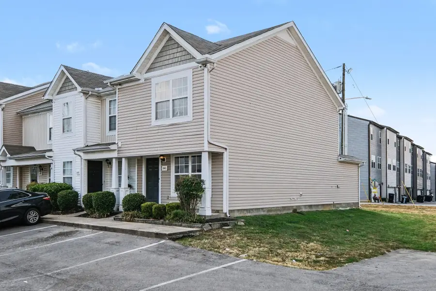 1041 Arlene Dr, La Vergne, TN 37086 - #3