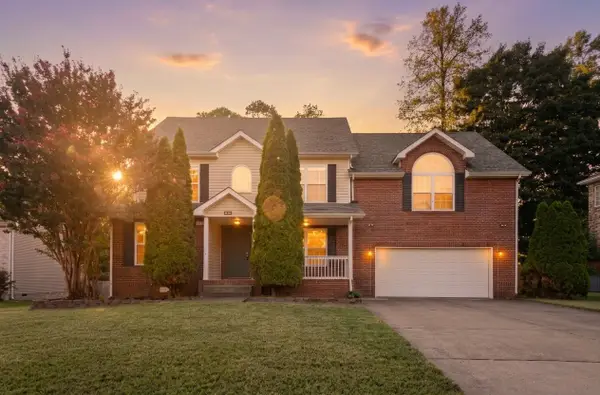 2489 Hattington Dr, Clarksville, TN 37042