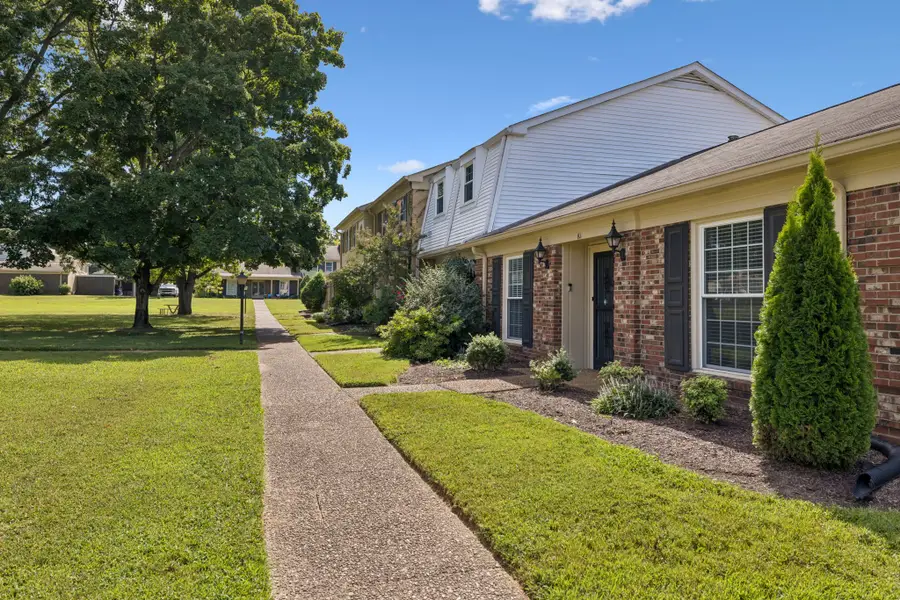 8207 Sawyer Brown Rd #K1, Nashville, TN 37221 - #3