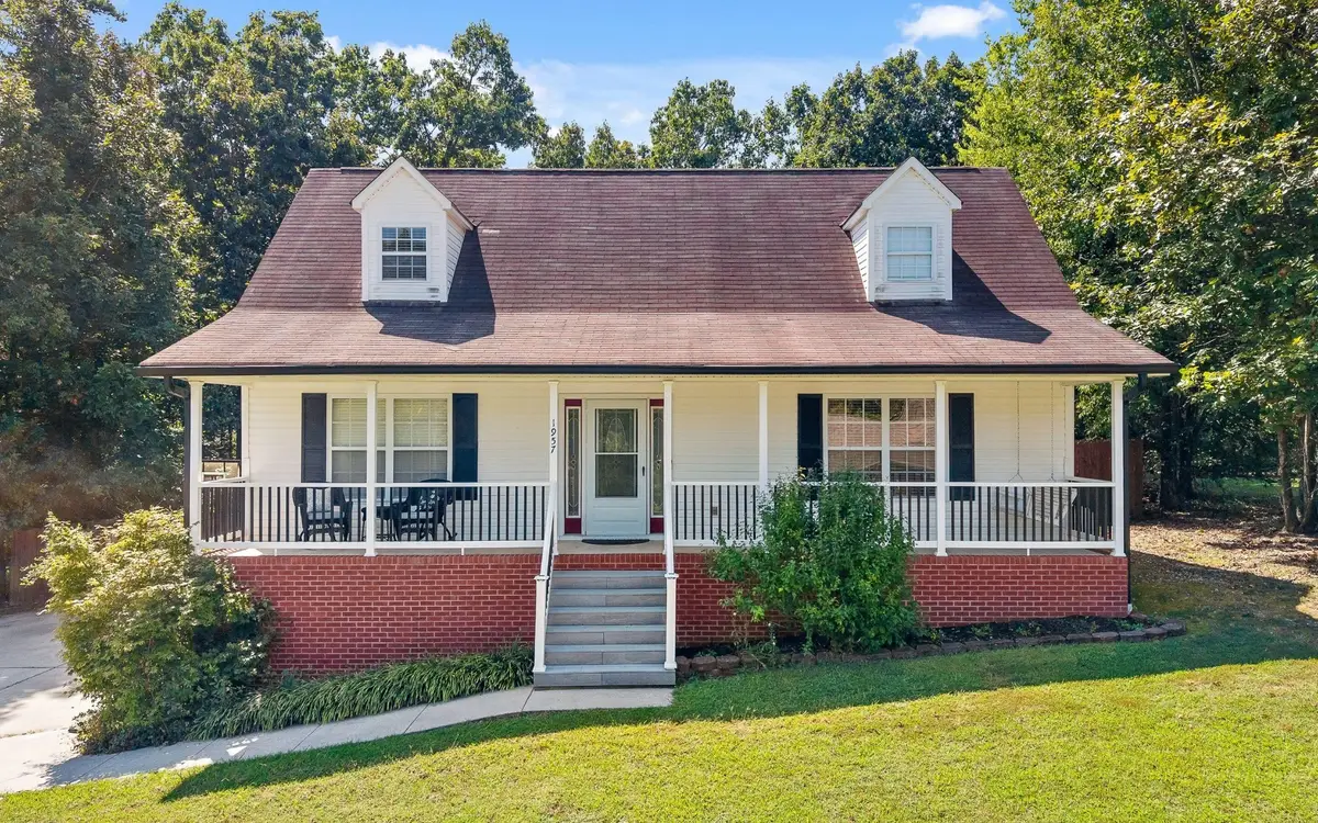 1957 Hardwood Lane, Soddy Daisy, TN 37379 - #1