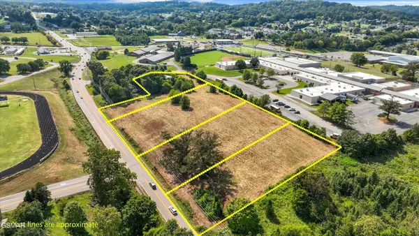 1 Boyds Creek Highway, Seymour, TN 37865