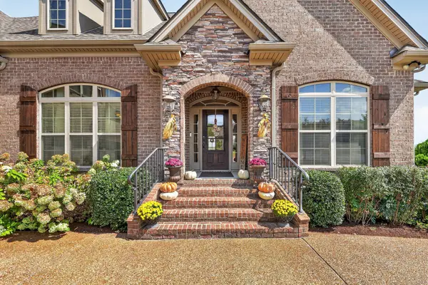 123 Newnham Bridge Dr, Nolensville, TN 37135