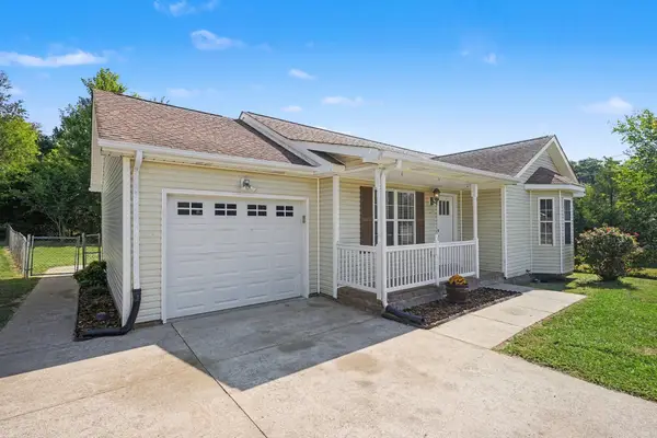 2650 Cummings Cir, Clarksville, TN 37042