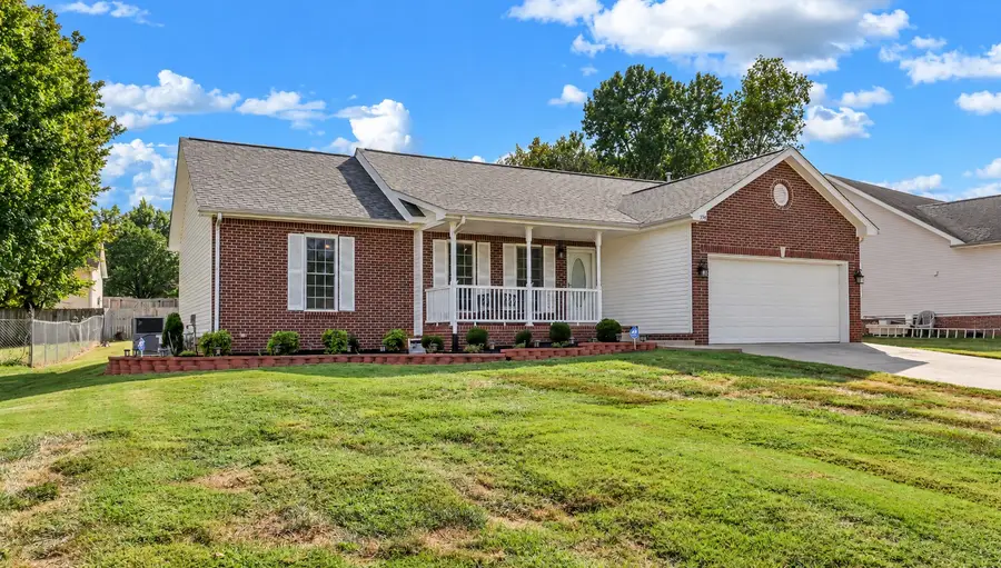 374 Woodtrace Dr, Clarksville, TN 37042 - #3
