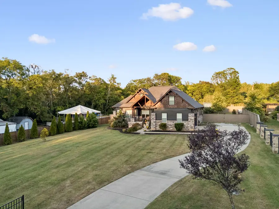 1461 Neelys Bend Rd, Madison, TN 37115 - #3