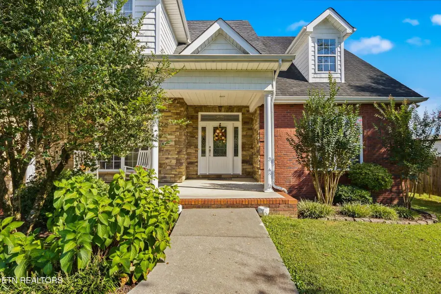 622 Pleasant Hill Rd, Maryville, TN 37803 - #3