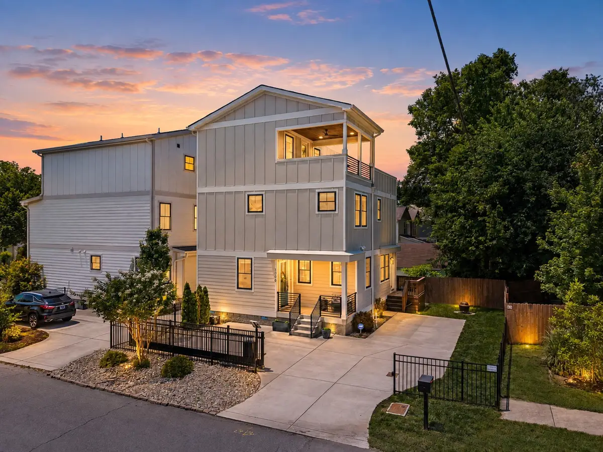 1008 59th Ave N, Nashville, TN 37209 - #1