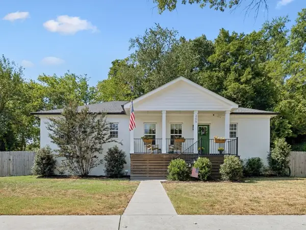 205 Morganmeade Ct, Nashville, TN 37216