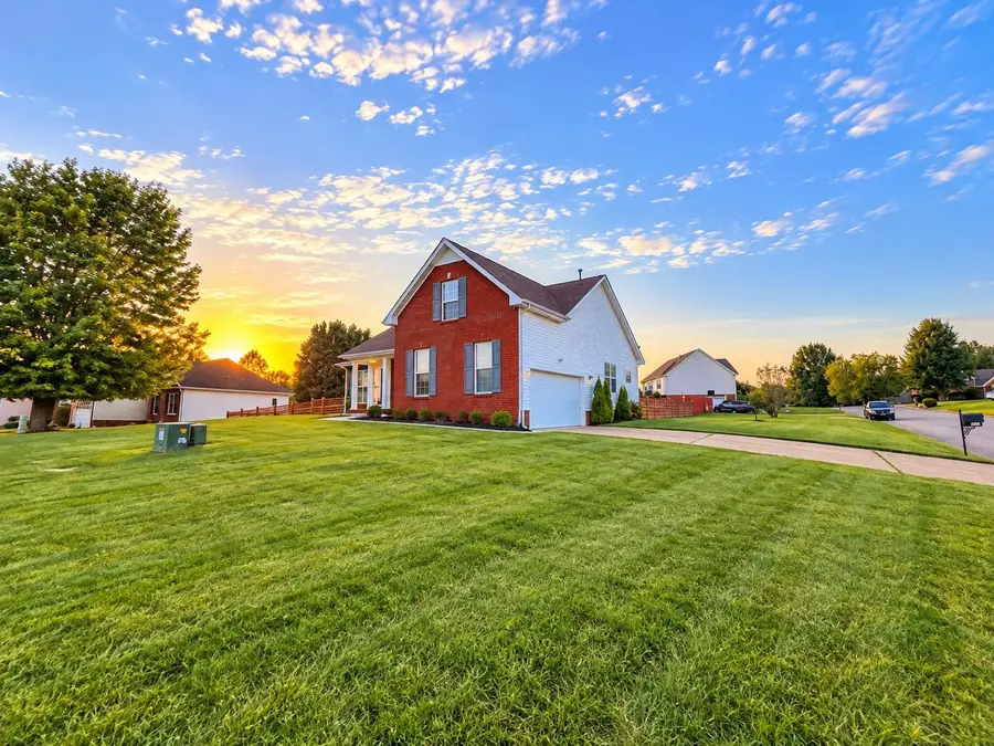 300 Fair Haven Dr, Clarksville, TN 37043 - #2