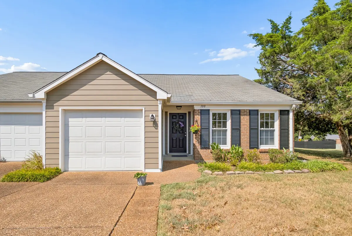 100 Cloister Dr, Nashville, TN 37205 - #1