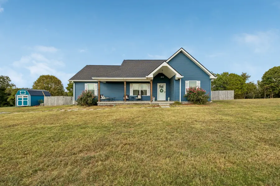 122 Hunters Ln, Westmoreland, TN 37186 - #2