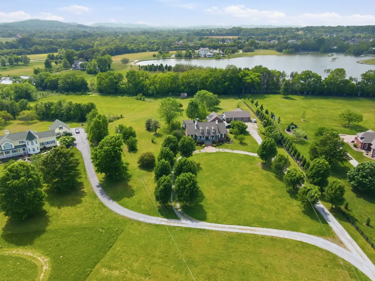 4335 N Chapel Rd, Franklin, TN 37067 - #1