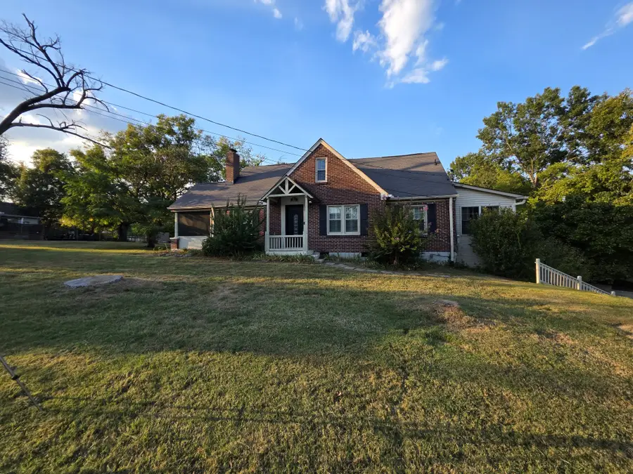 322 E Campbell Rd, Madison, TN 37115 - #2