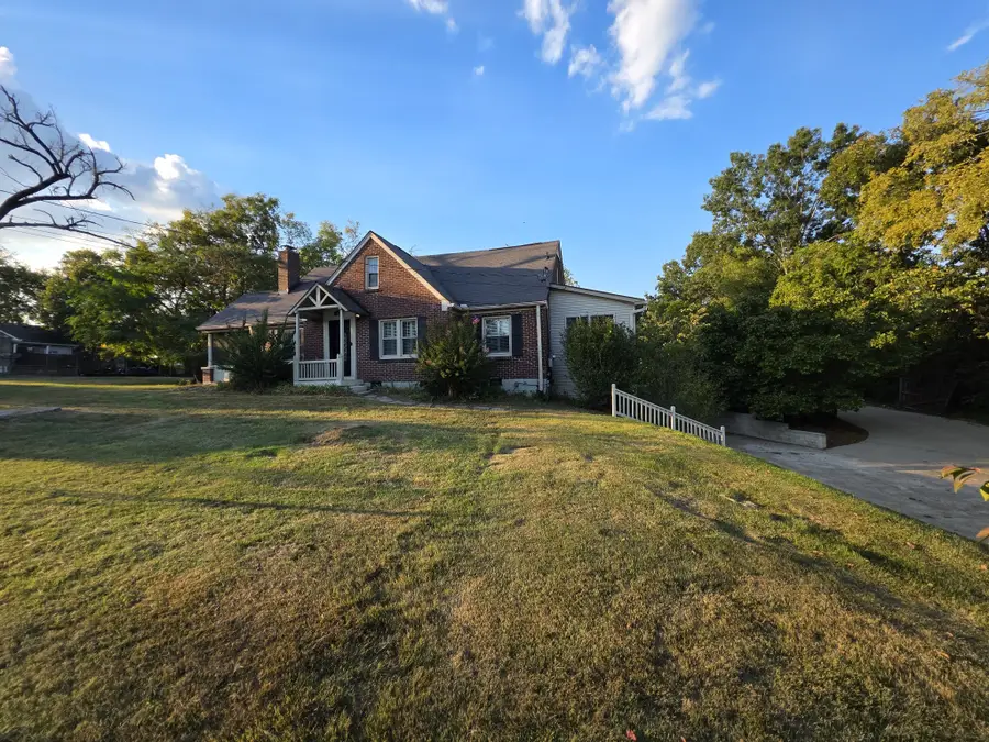 322 E Campbell Rd, Madison, TN 37115 - #3