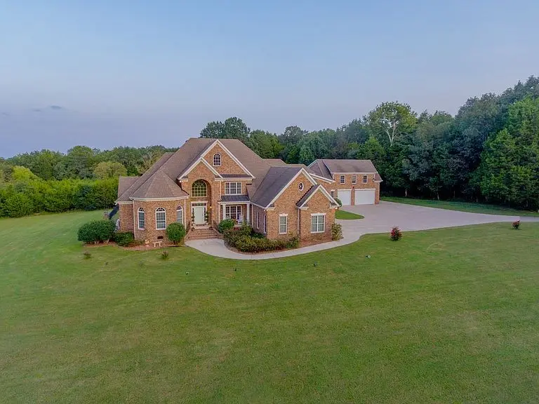 3794 Rockdale Fellowship Rd, Mount Juliet, TN 37122 - #1