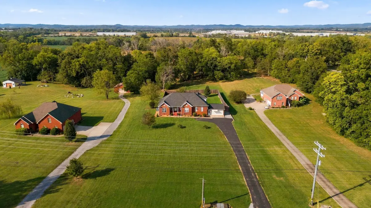 1847 Hartsville Pike, Gallatin, TN 37066 - #1