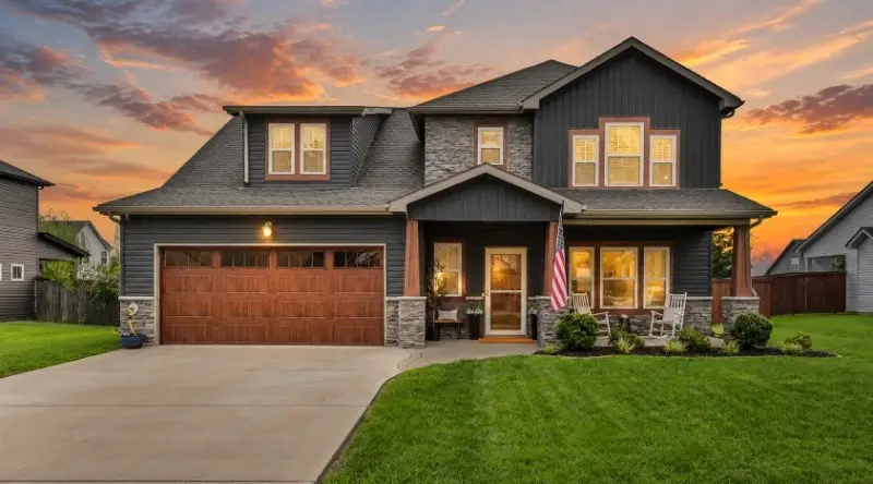 1035 Michaela Cir, Clarksville, TN 37043 - #1